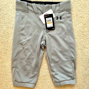 NWT: Under Armour Girls youth softball pants. Size S